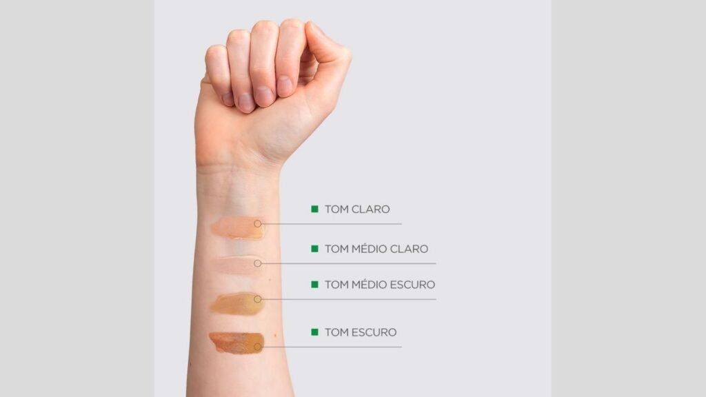 Textura fluida e toque seco do protetor Neostrata Minesol FPS 70 Oil Control